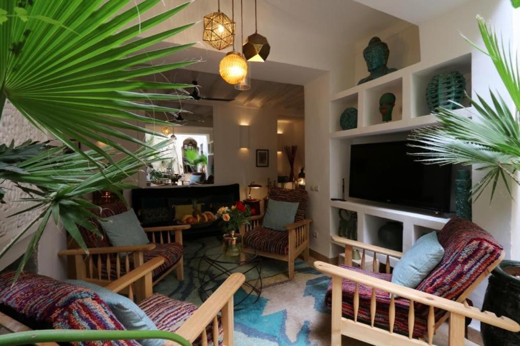 Riad 103 Medina Pool And Hammam 마라케시 외부 사진
