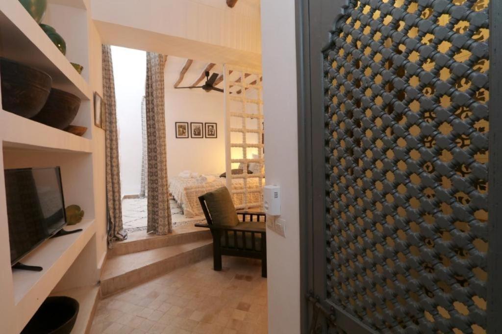 Riad 103 Medina Pool And Hammam 마라케시 외부 사진