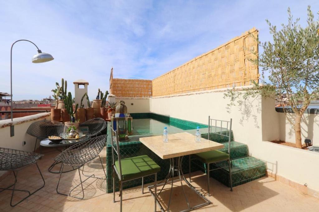 Riad 103 Medina Pool And Hammam 마라케시 외부 사진