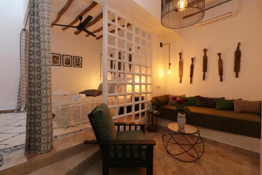 Riad 103 Medina Pool And Hammam 마라케시 외부 사진